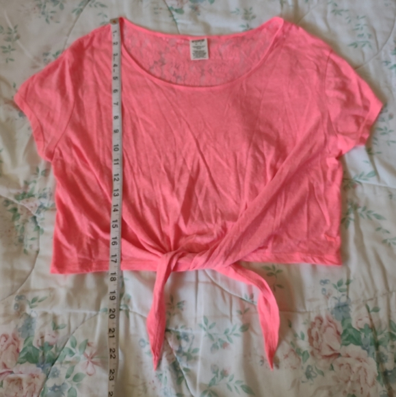 VS Pink UV Reactive Oversized Lace Back Crop Top - Picture 5 of 7